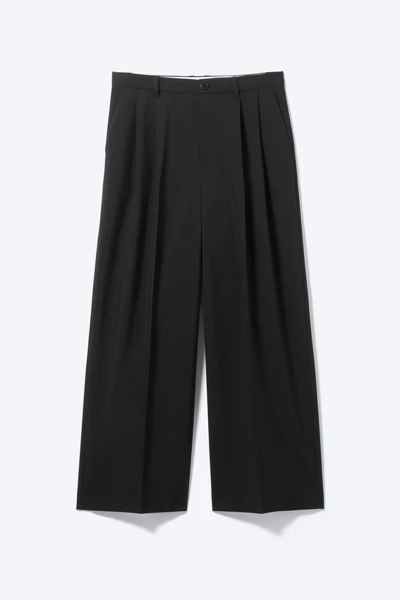 Pantalones de traje plisados de corte holgado Nate – Negro Pantalones de traje plisados de corte holgado Nate – Negro