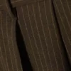 Pantalones de traje plisados de corte holgado Nate – Rayas diplomáticas marrones Pantalones de traje plisados de corte holgado Nate – Rayas diplomáticas marrones