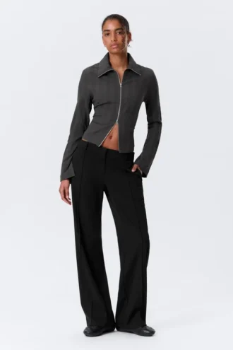 Pantalones de traje rectos de talle bajo – Negro