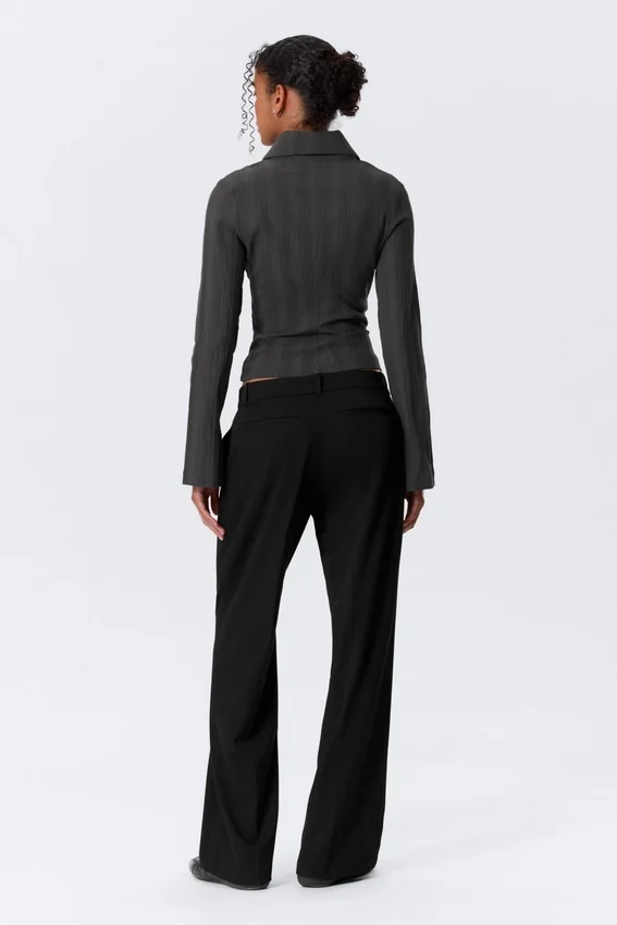Pantalones de traje rectos de talle bajo – Negro Pantalones de traje rectos de talle bajo – Negro