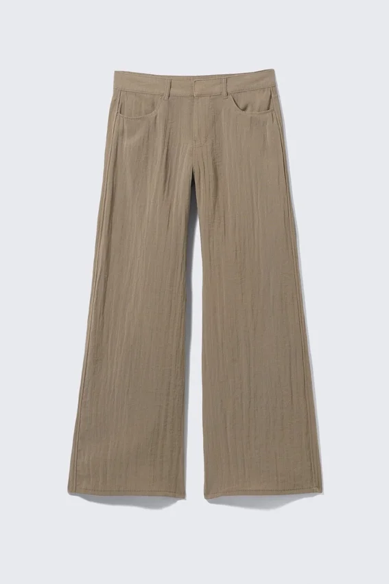 Pantalones holgados de cintura baja con efecto arrugado – Beige Pantalones holgados de cintura baja con efecto arrugado – Beige
