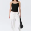 Pantalones holgados de cintura baja y lavado desgastado – Blanco Pantalones holgados de cintura baja y lavado desgastado – Blanco