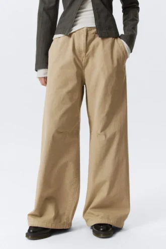 Pantalones holgados de talle bajo con tejido ripstop – Beige