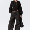 Pantalones holgados de talle bajo con tejido ripstop – Gris oscuro Pantalones holgados de talle bajo con tejido ripstop – Gris oscuro