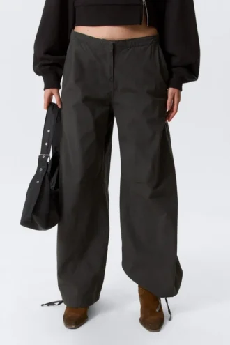 Pantalones holgados de talle bajo con tejido ripstop – Gris oscuro