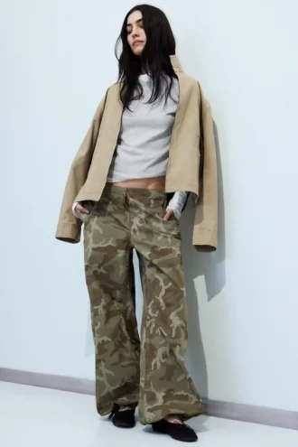 Pantalones holgados de talle bajo con tejido ripstop – Verde caqui – Camuflaje