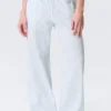 Pantalones holgados de talle bajo sin cremallera – Blanco – Rayas azules Pantalones holgados de talle bajo sin cremallera – Blanco – Rayas azules