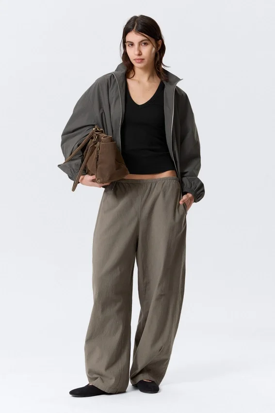 Pantalones holgados de talle bajo sin cremallera – Gris Pantalones holgados de talle bajo sin cremallera – Gris