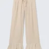 Pantalones holgados de talle medio con volantes – Beige claro Pantalones holgados de talle medio con volantes – Beige claro