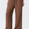 Pantalones holgados de talle medio con volantes – Marrón Pantalones holgados de talle medio con volantes – Marrón