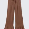 Pantalones holgados de talle medio con volantes – Marrón Pantalones holgados de talle medio con volantes – Marrón