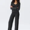 Pantalones holgados de tiro bajo y pierna ancha – Negro lavado Pantalones holgados de tiro bajo y pierna ancha – Negro lavado