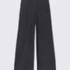 Pantalones holgados de tiro bajo y pierna ancha – Negro lavado Pantalones holgados de tiro bajo y pierna ancha – Negro lavado