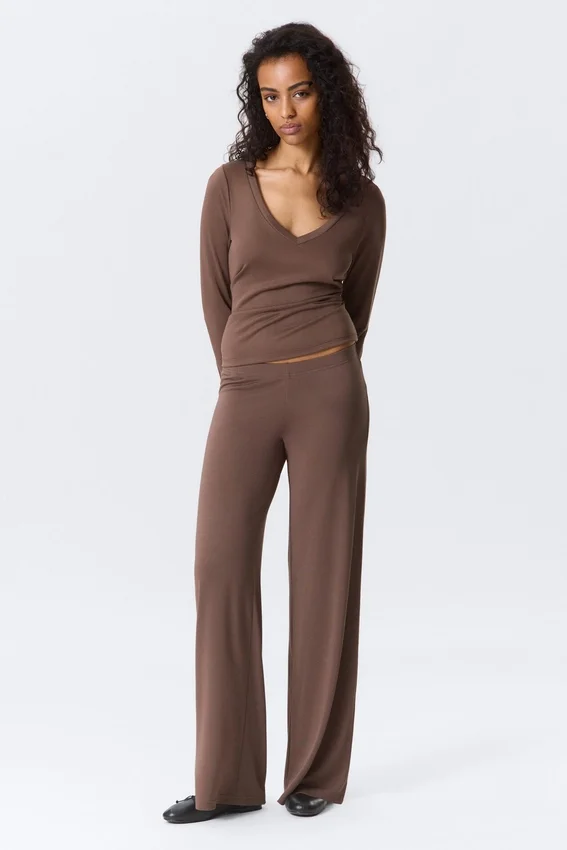 Pantalones holgados de tiro bajo y pierna ancha – Washed Mole Pantalones holgados de tiro bajo y pierna ancha – Washed Mole