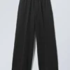 Pantalones holgados Gabriel – Negro Pantalones holgados Gabriel – Negro