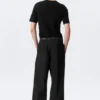 Pantalones Moe de corte holgado y cintura baja – Negro Pantalones Moe de corte holgado y cintura baja – Negro