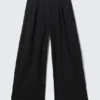Pantalones plisados Aya – Negro