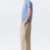 Pantalones Rael Kade Parachute – Beige claro Pantalones Rael Kade Parachute – Beige claro