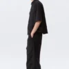 Pantalones Rael Kade Parachute – Negro Pantalones Rael Kade Parachute – Negro