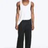 Pantalones rectos de corte holgado de mezcla de lino Adler – Negro Pantalones rectos de corte holgado de mezcla de lino Adler – Negro