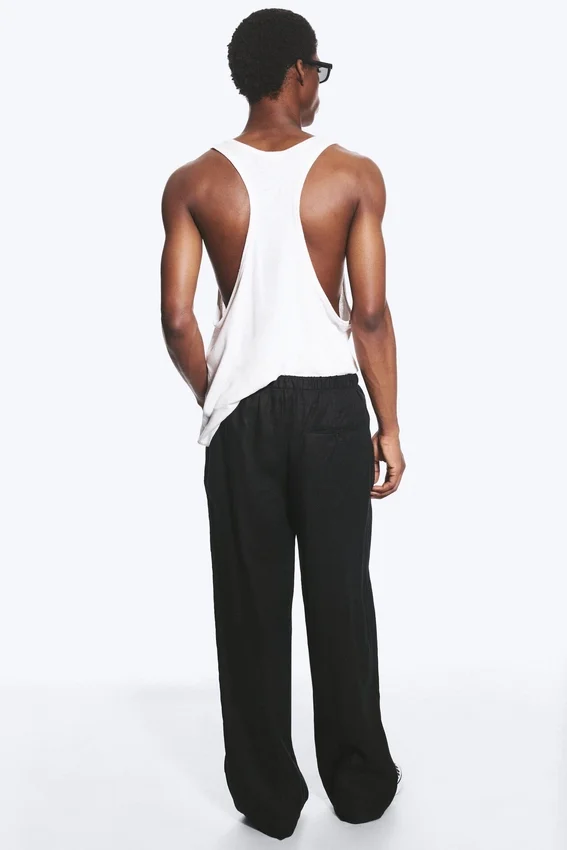 Pantalones rectos de corte holgado de mezcla de lino Adler – Negro Pantalones rectos de corte holgado de mezcla de lino Adler – Negro