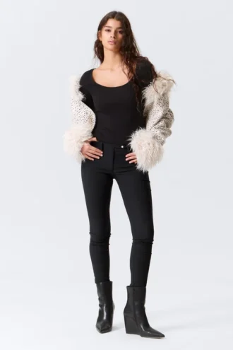 Pantalones treggings ajustados de talle bajo – Negro
