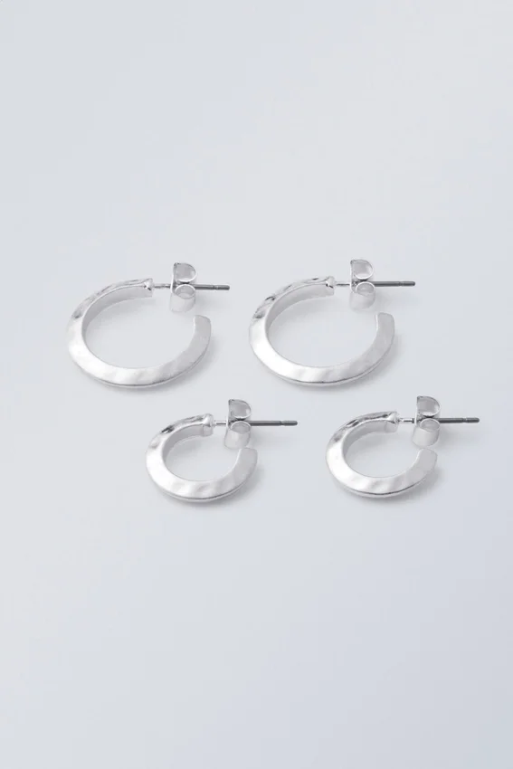 Pares de aros martillados – Plata Pares de aros martillados – Plata