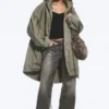 Parka oversize de lona con cuello de embudo – Verde caqui