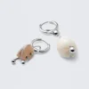 Pendientes colgantes con concha perforada – Plata Pendientes colgantes con concha perforada – Plata
