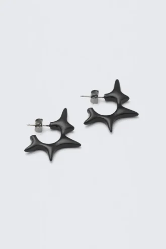 Pendientes de aro con puntas – Negro