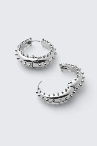 Pendientes de aro con puntos – Plata