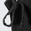 Peto de corte recto y holgado – Negro Peto de corte recto y holgado – Negro