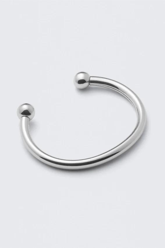 Pulsera tipo brazalete abierta pulida – Plata Pulsera tipo brazalete abierta pulida – Plata