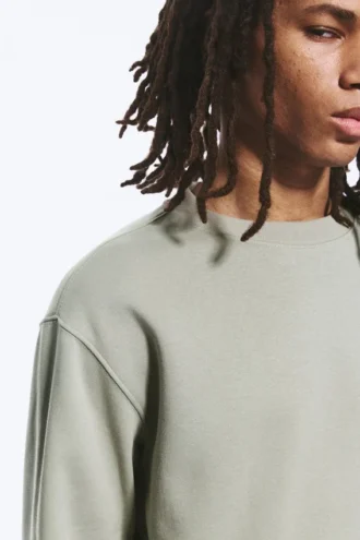Sudadera clásica – Verde caqui claro apagado