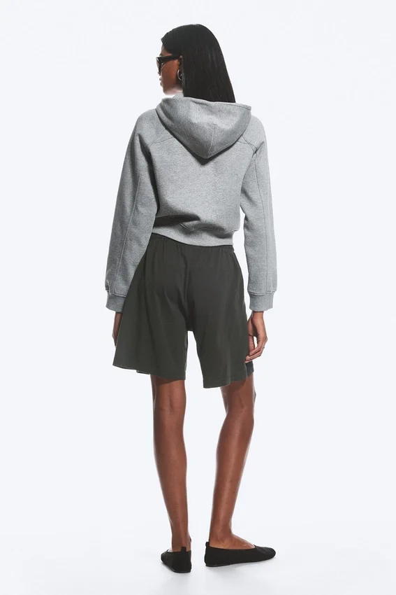 Sudadera con capucha, cremallera y mangas raglán – Gris jaspeado Sudadera con capucha, cremallera y mangas raglán – Gris jaspeado