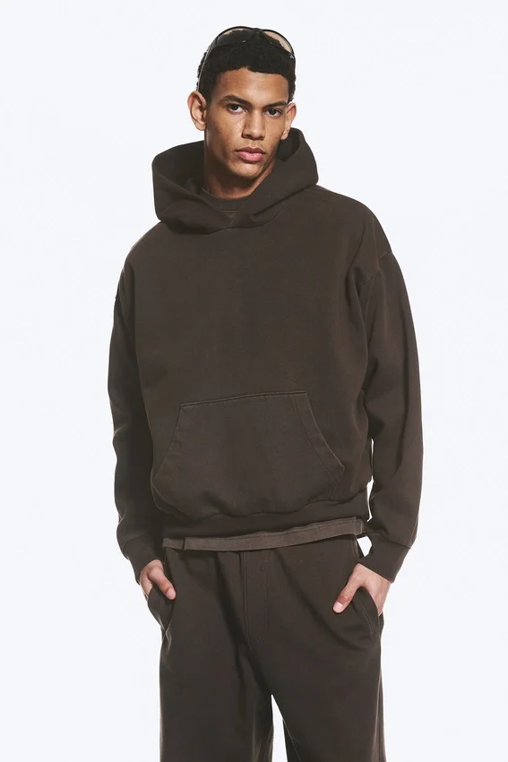 Sudadera con capucha de corte holgado – Marrón oscuro lavado Sudadera con capucha de corte holgado – Marrón oscuro lavado