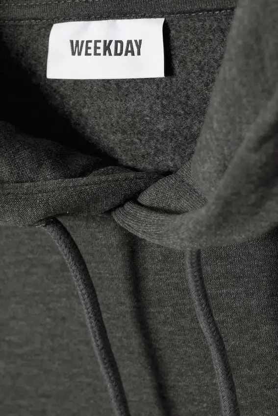 Sudadera con capucha de peso medio estándar – Gris oscuro Sudadera con capucha de peso medio estándar – Gris oscuro