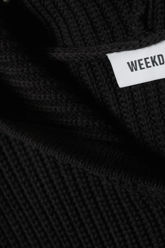 Sudadera con capucha de punto de corte recto – Negro Sudadera con capucha de punto de corte recto – Negro