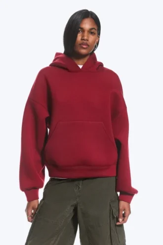 Sudadera con capucha oversize de neopreno – Rojo oscuro