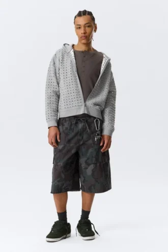 Sudadera con capucha y cremallera con corte láser – Gris jaspeado