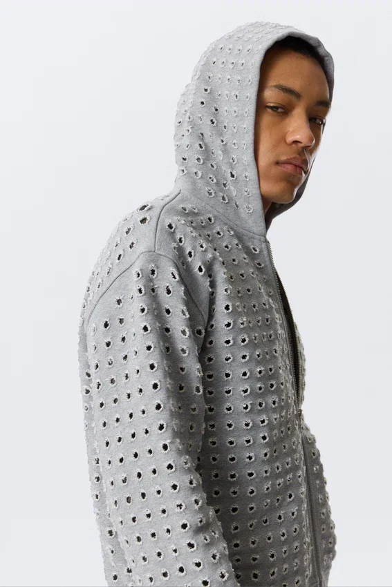 Sudadera con capucha y cremallera con corte láser – Gris jaspeado Sudadera con capucha y cremallera con corte láser – Gris jaspeado