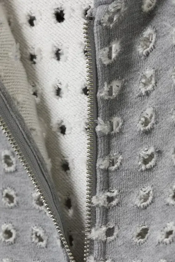 Sudadera con capucha y cremallera con corte láser – Gris jaspeado Sudadera con capucha y cremallera con corte láser – Gris jaspeado