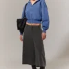 Sudadera con capucha y cremallera, corte recto y largo corto – Azul lavado Sudadera con capucha y cremallera, corte recto y largo corto – Azul lavado