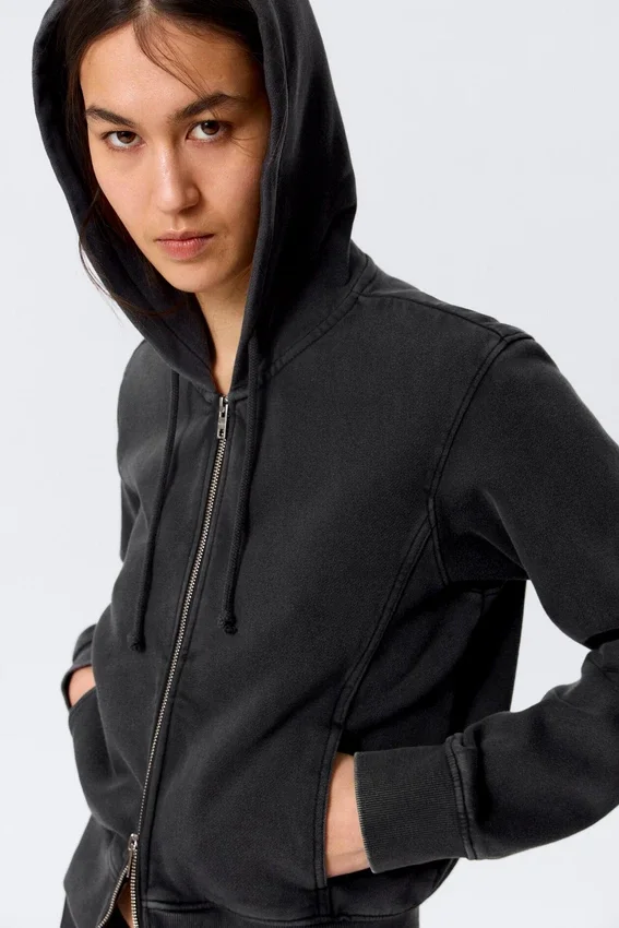 Sudadera con capucha y cremallera de algodón ajustada – Negro lavado Sudadera con capucha y cremallera de algodón ajustada – Negro lavado