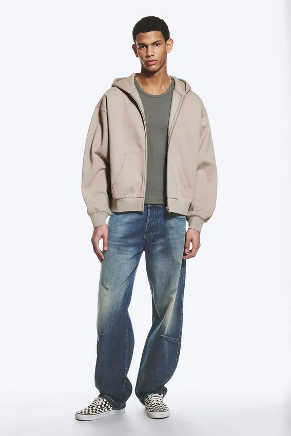 Sudadera con capucha y cremallera de corte holgado – Beige claro Sudadera con capucha y cremallera de corte holgado – Beige claro