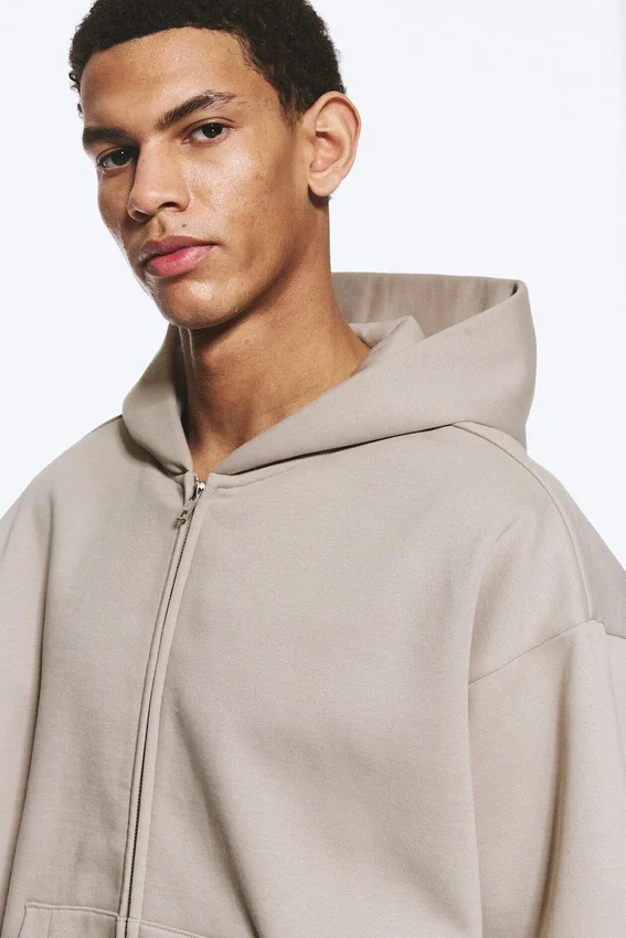 Sudadera con capucha y cremallera de corte holgado – Beige claro Sudadera con capucha y cremallera de corte holgado – Beige claro