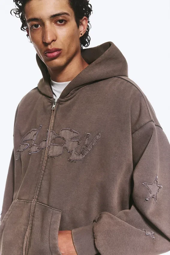 Sudadera con capucha y cremallera de corte holgado con estampados – Dark Mole – Flow Sudadera con capucha y cremallera de corte holgado con estampados – Dark Mole – Flow