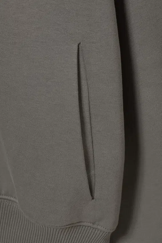 Sudadera con capucha y cremallera de corte recto – Gris polvoriento Sudadera con capucha y cremallera de corte recto – Gris polvoriento