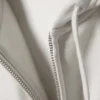 Sudadera con capucha y cremallera de corte recto y peso medio – Gris claro empolvado Sudadera con capucha y cremallera de corte recto y peso medio – Gris claro empolvado