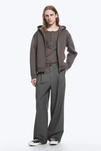 Sudadera con capucha y cremallera de tejido scuba – Marrón oscuro